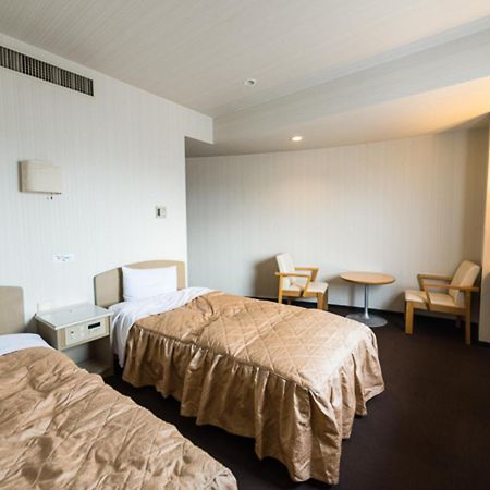 Hotel Livemax Kofu Kai Buitenkant foto