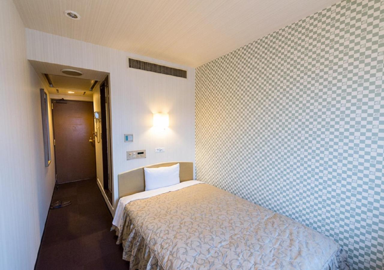 Hotel Livemax Kofu Kai Buitenkant foto