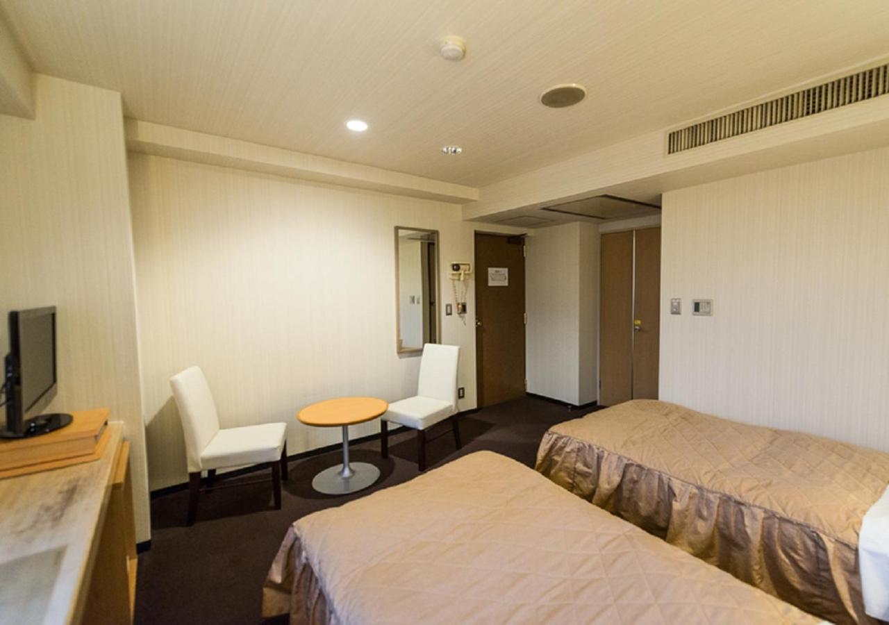 Hotel Livemax Kofu Kai Buitenkant foto