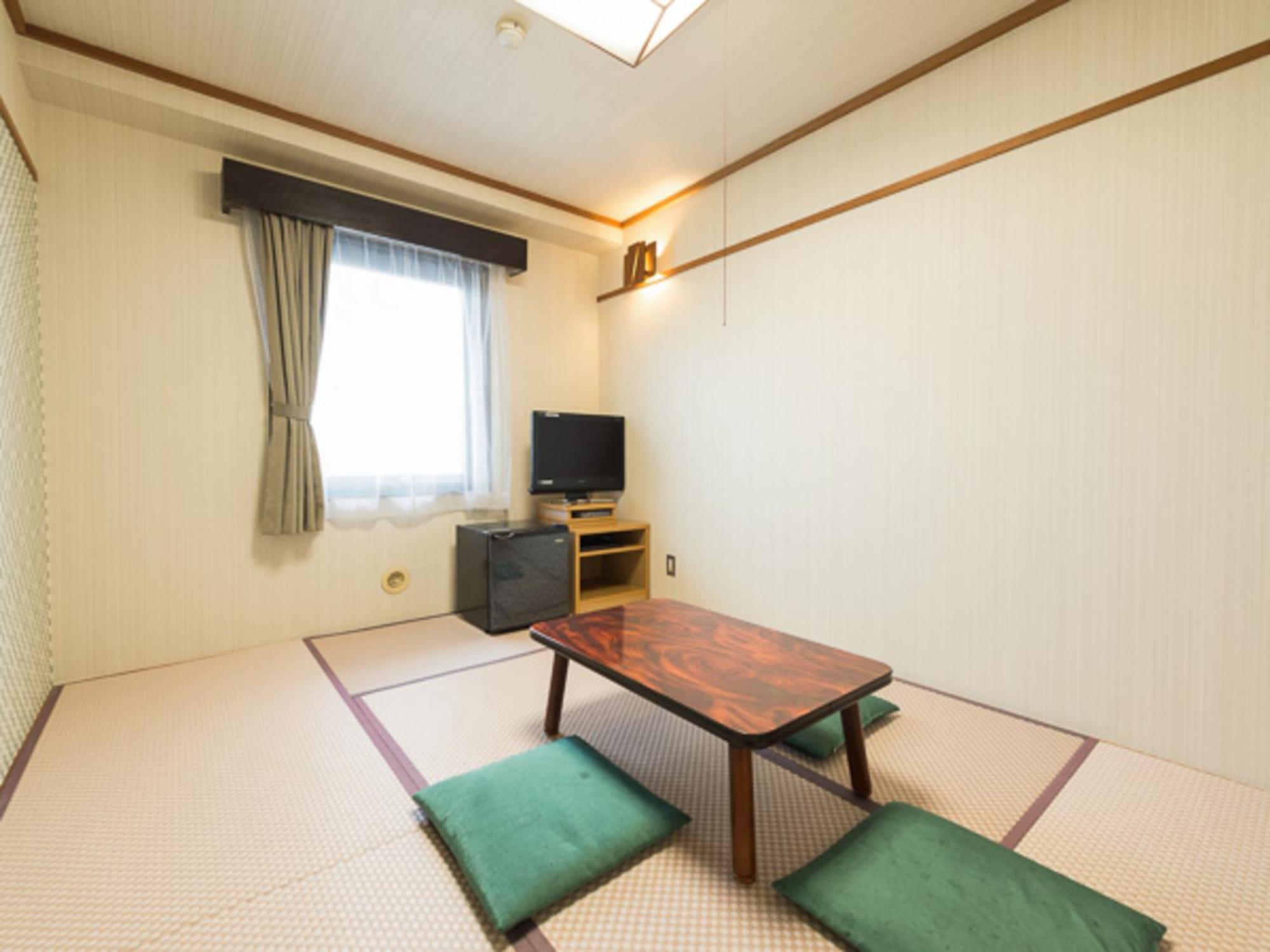 Hotel Livemax Kofu Kai Buitenkant foto