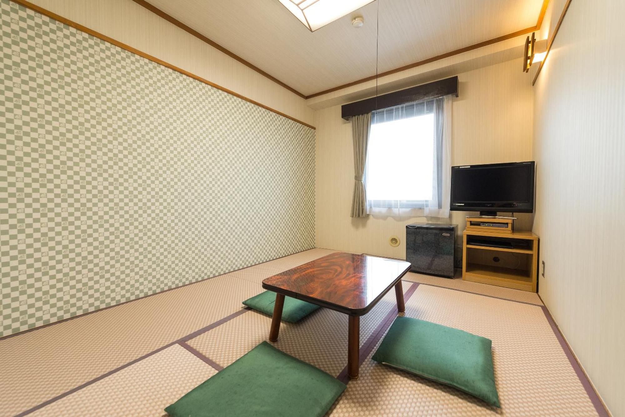Hotel Livemax Kofu Kai Buitenkant foto